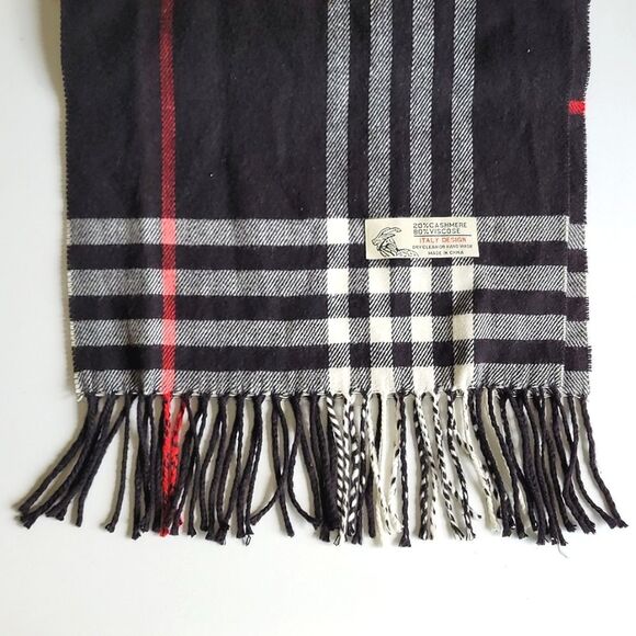 Cashmere Plaid Tartan Black White & Red Scarf with Fringe - Picture 3 of 3